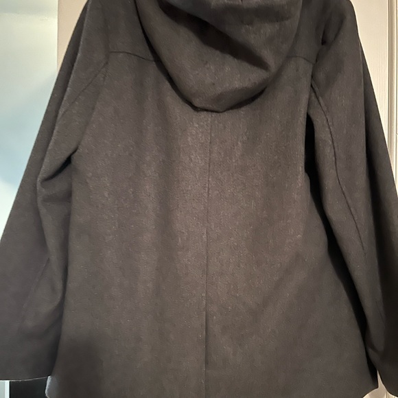 Peacoat - Picture 3 of 5